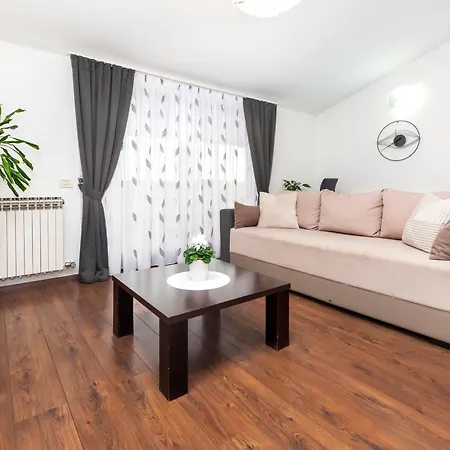 Apartman Mate & Mira