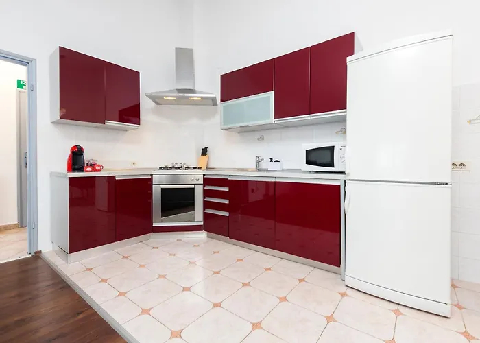 아파트 Mate & Mira *