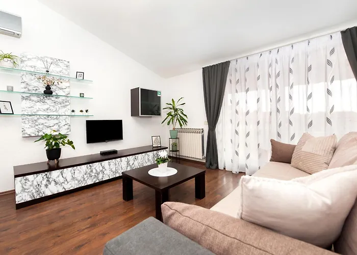 Mate & Mira Apartamento Rovinj